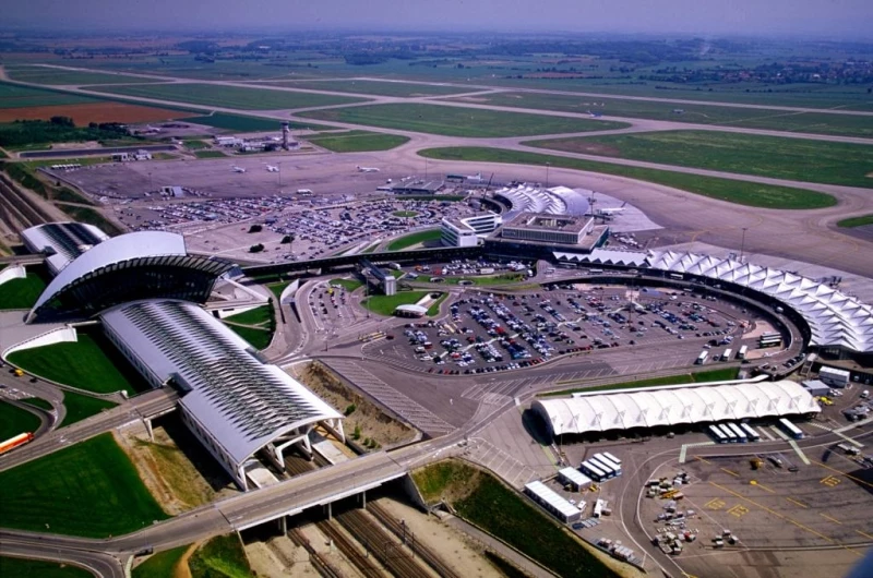 Аэропорт Франции: международное авиасообщение