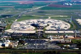 Аэропорт Шарля де Голя - красота и функциональность