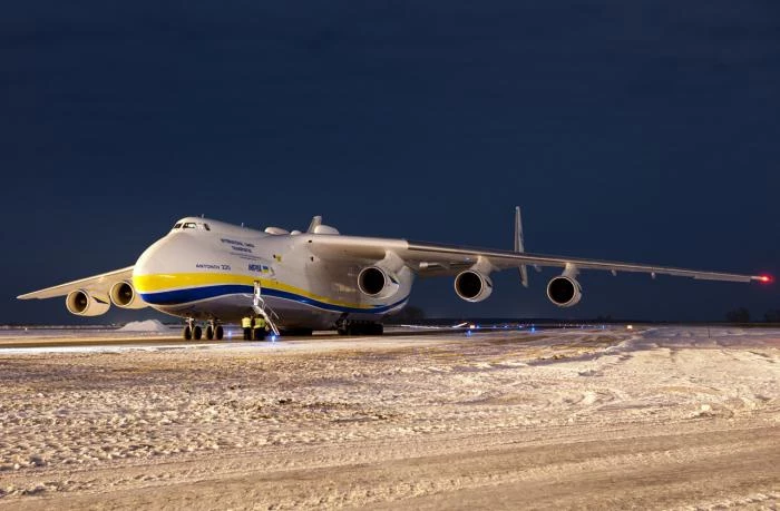 Ан-225 «Мрия». Отзывы, технические характеристики, фото. Тяжелый транспортный самолет