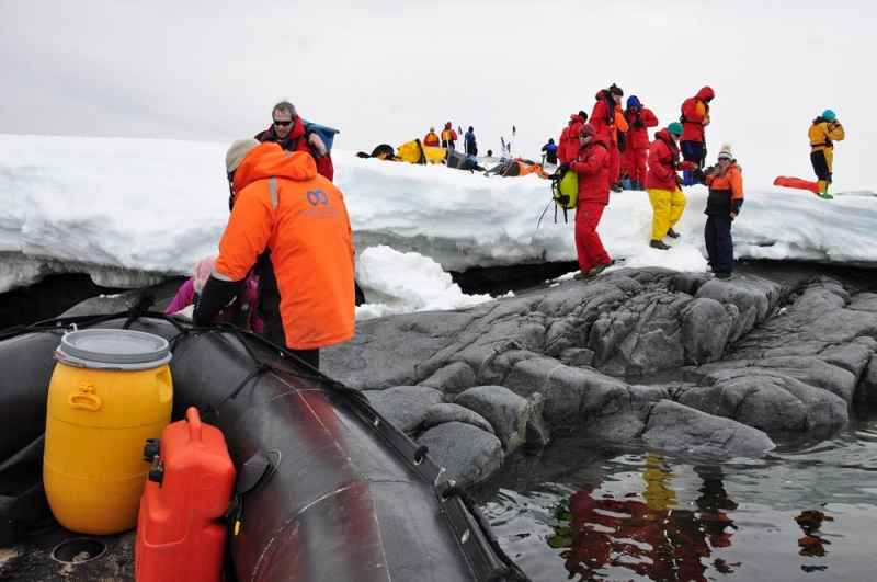 Антарктида: Остров Booth, бухта Port Charcot