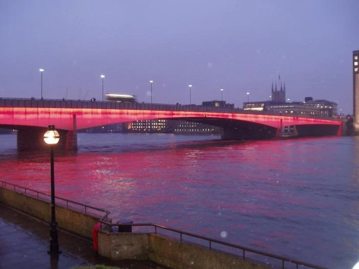 Достопримечательности Великобритании: Лондонский мост