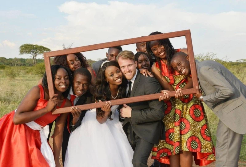 Экстраординарная сафари-свадьба в Зимбабве