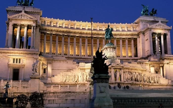 Главная площадь Рима – место паломничества всех католиков мира