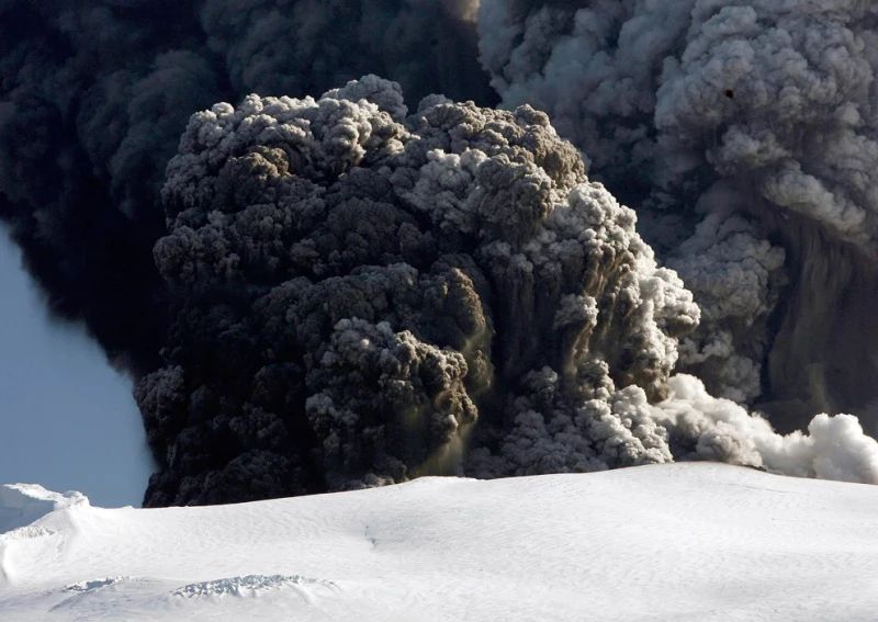 Извержение вулкана в Исландии (Часть 3)