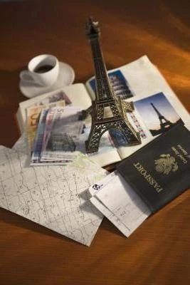 Как оформляется туристическая виза во Францию?