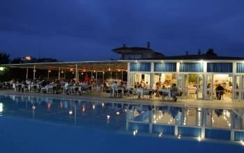 Larissa Holiday Beach Club 4* (Турция, Аланья, Конаклы): описание номеров, сервис, отзывы