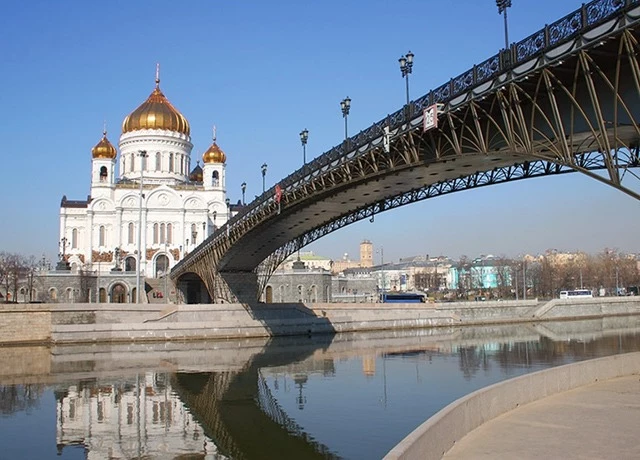 Лужков мост: история и особенности строения
