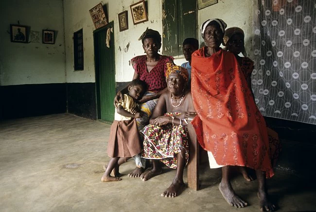 Обычай "трокоси": зачем в Африке девочек отдают в сексуальное рабство