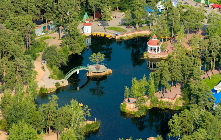 10 самых живописных городских парков России 