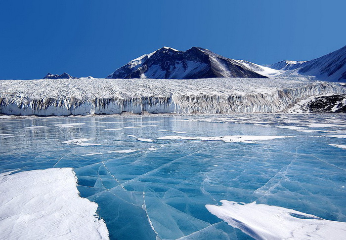 9 самых удивительных теорий заговора об Антарктиде 